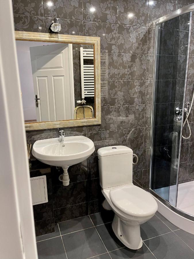 Apartamenty Cud Miod Krosno Dış mekan fotoğraf